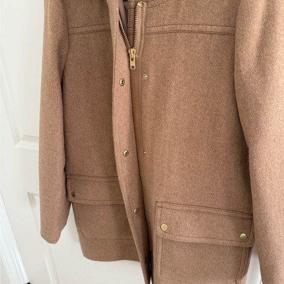 J Crew coat. Like new condition. - Picture 3 of 5
